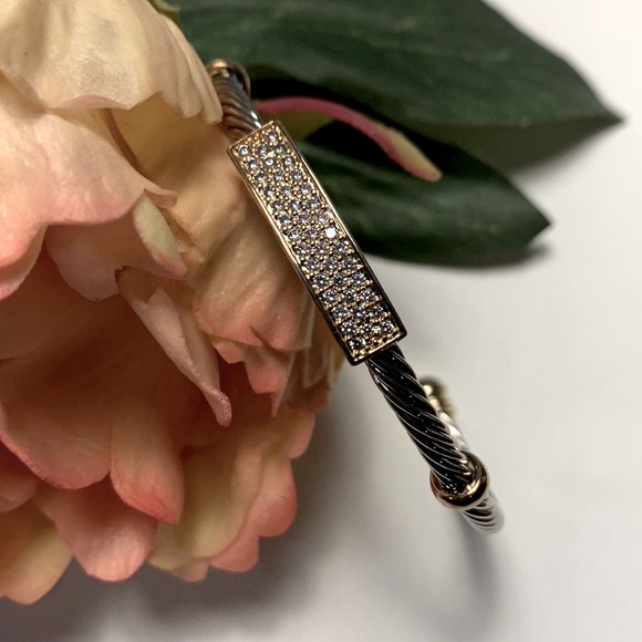 Multi-tone stationary silver necklace - Picture 7 of 8